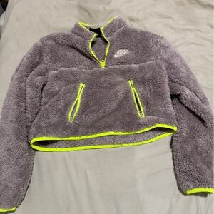 NIKE SHERPA NEON PULL-OVER QUARTER ZIP NEVER BEEN WORN